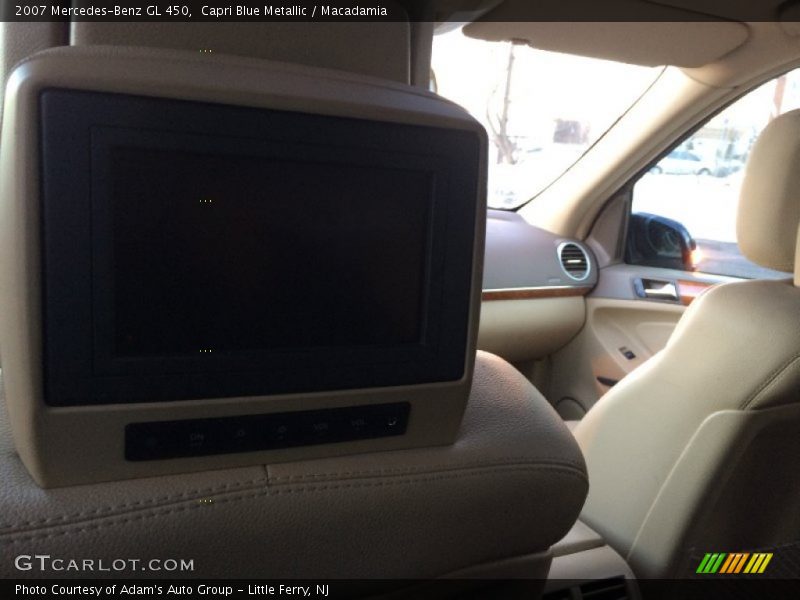 Capri Blue Metallic / Macadamia 2007 Mercedes-Benz GL 450