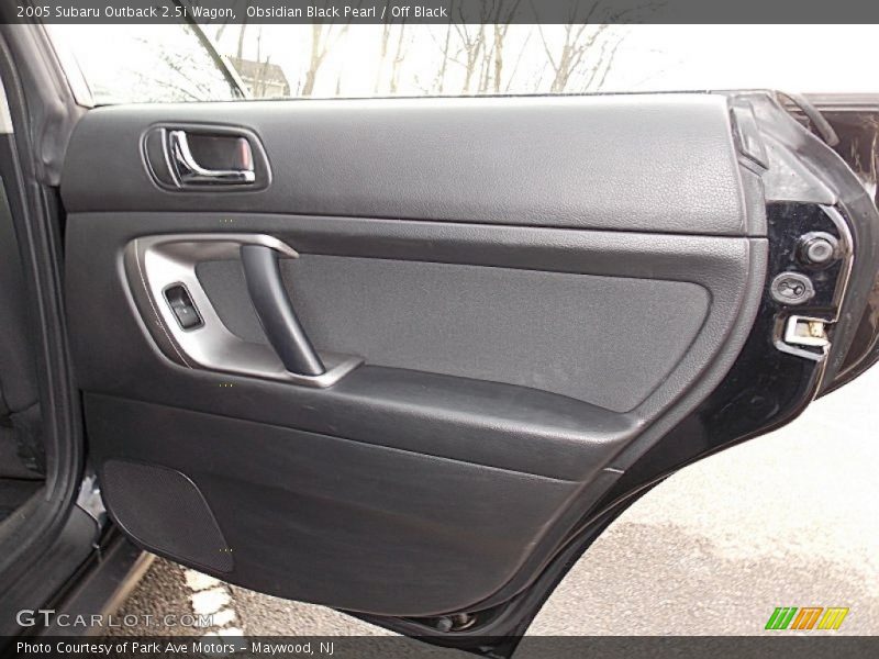 Obsidian Black Pearl / Off Black 2005 Subaru Outback 2.5i Wagon