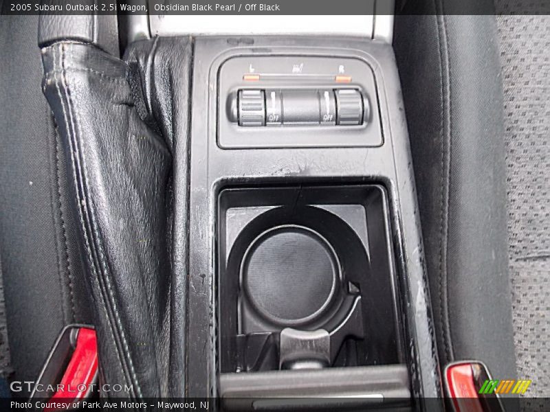 Obsidian Black Pearl / Off Black 2005 Subaru Outback 2.5i Wagon