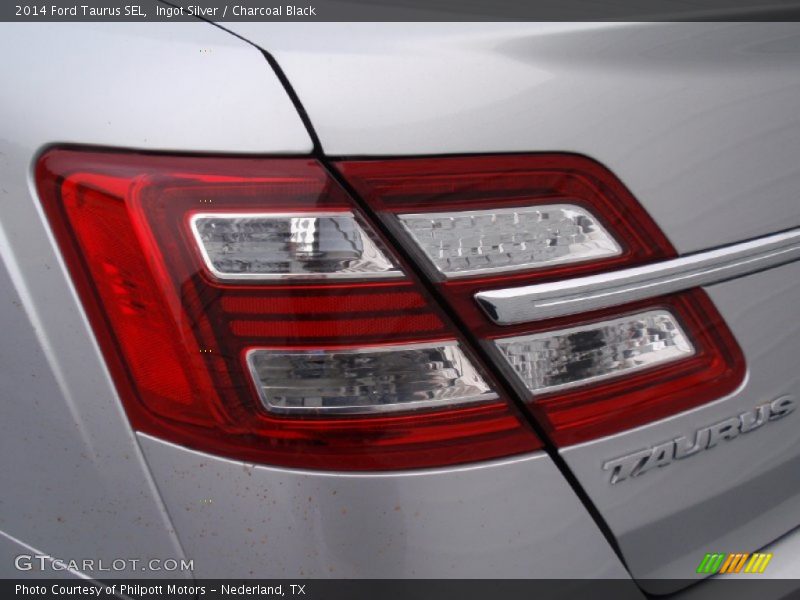 Ingot Silver / Charcoal Black 2014 Ford Taurus SEL