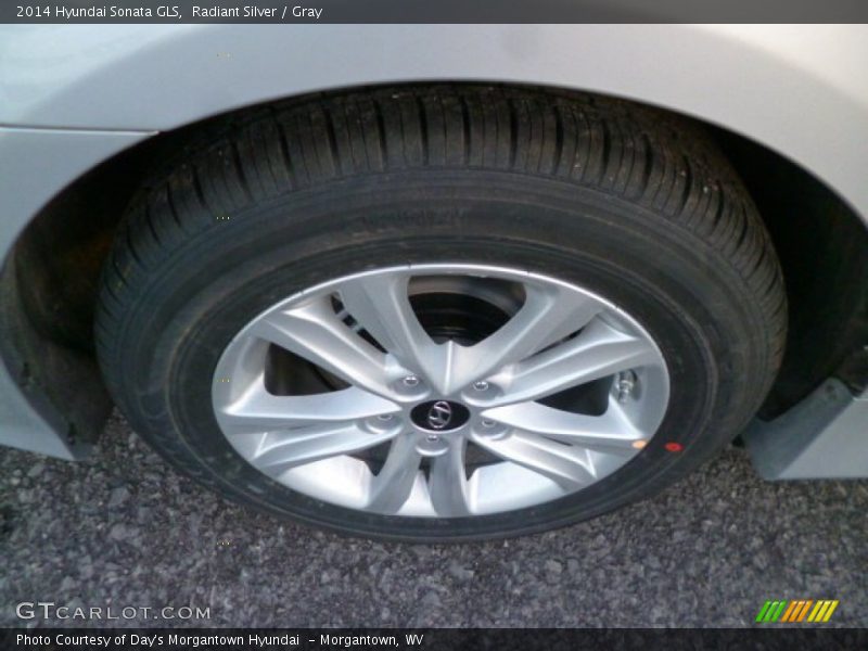 Radiant Silver / Gray 2014 Hyundai Sonata GLS