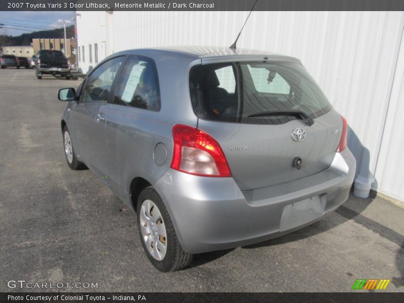 Meteorite Metallic / Dark Charcoal 2007 Toyota Yaris 3 Door Liftback