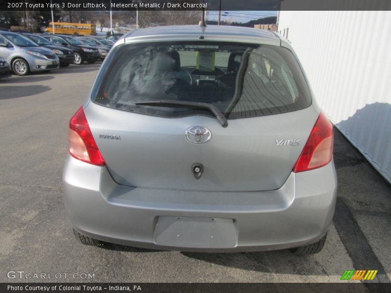 Meteorite Metallic / Dark Charcoal 2007 Toyota Yaris 3 Door Liftback