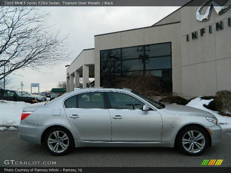Titanium Silver Metallic / Black 2009 BMW 5 Series 528xi Sedan