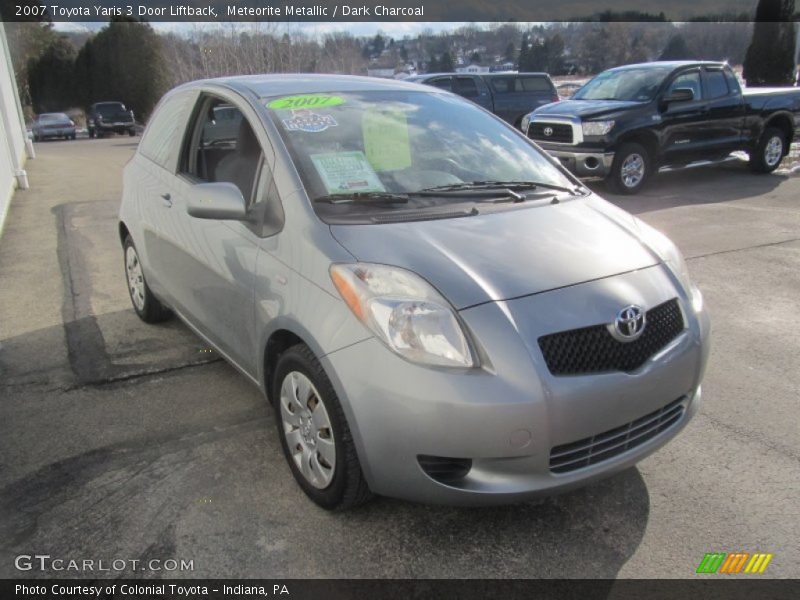 Meteorite Metallic / Dark Charcoal 2007 Toyota Yaris 3 Door Liftback