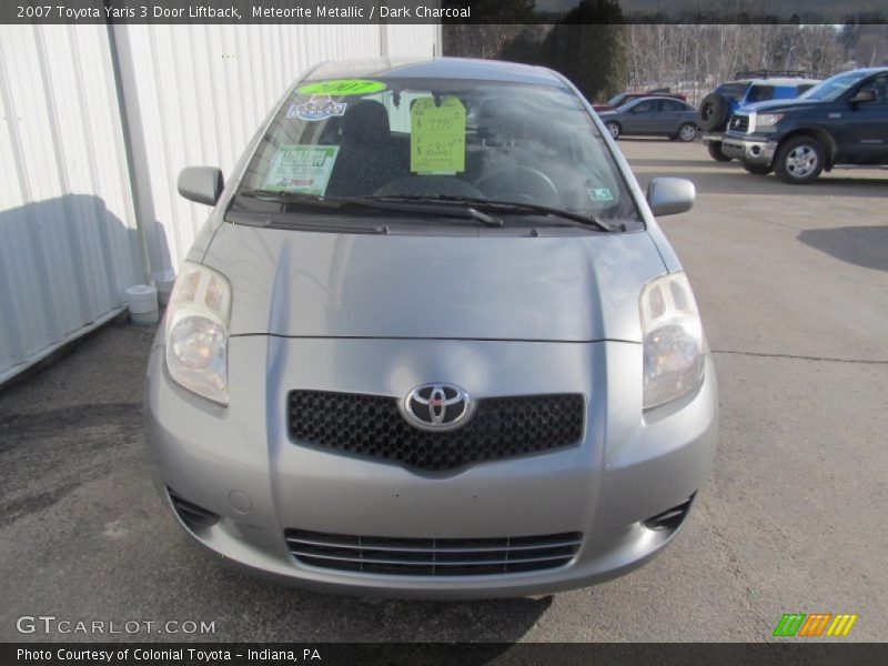 Meteorite Metallic / Dark Charcoal 2007 Toyota Yaris 3 Door Liftback