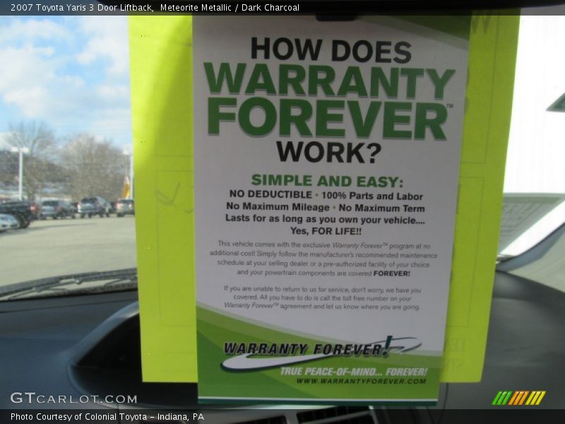 Meteorite Metallic / Dark Charcoal 2007 Toyota Yaris 3 Door Liftback
