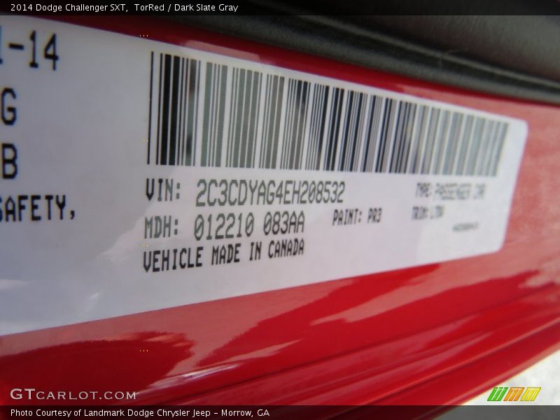 TorRed / Dark Slate Gray 2014 Dodge Challenger SXT