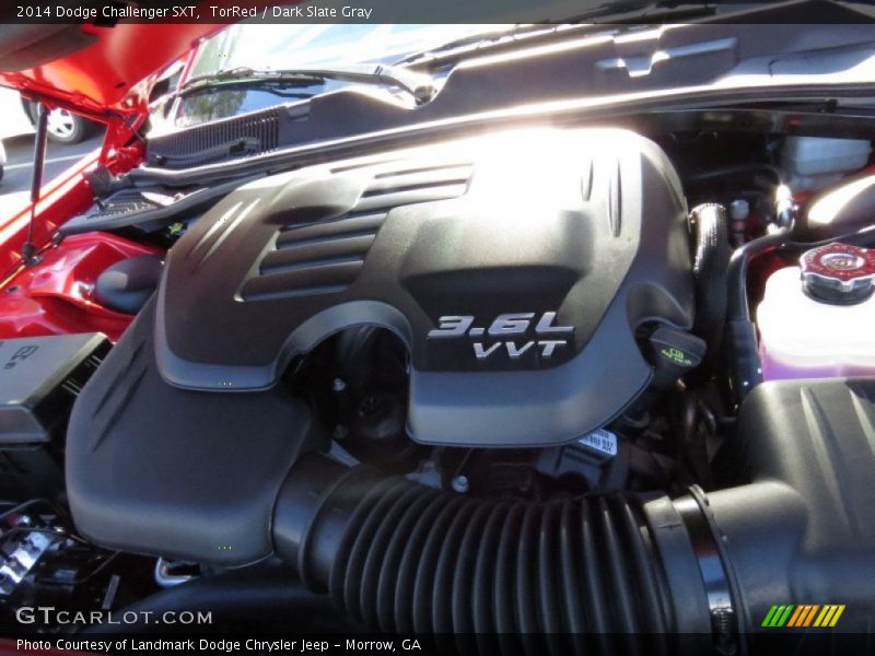 TorRed / Dark Slate Gray 2014 Dodge Challenger SXT