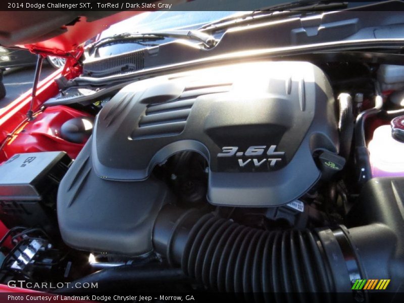 TorRed / Dark Slate Gray 2014 Dodge Challenger SXT