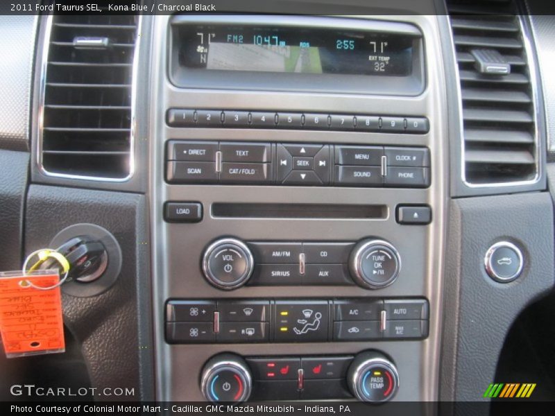 Kona Blue / Charcoal Black 2011 Ford Taurus SEL
