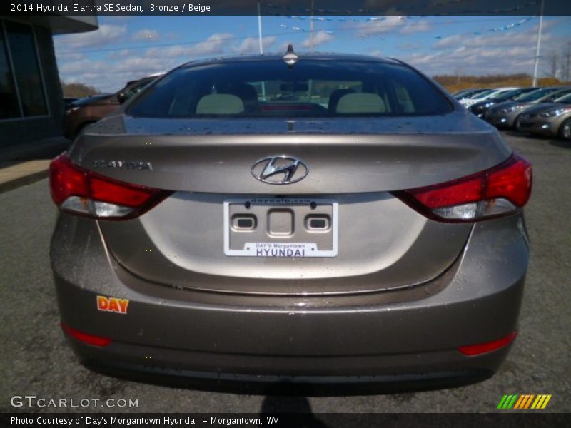 Bronze / Beige 2014 Hyundai Elantra SE Sedan