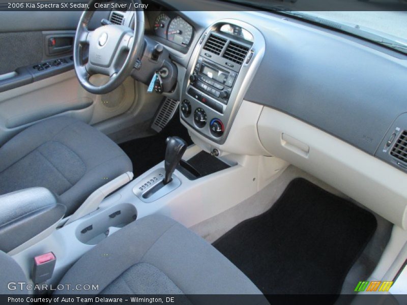Clear Silver / Gray 2006 Kia Spectra SX Sedan