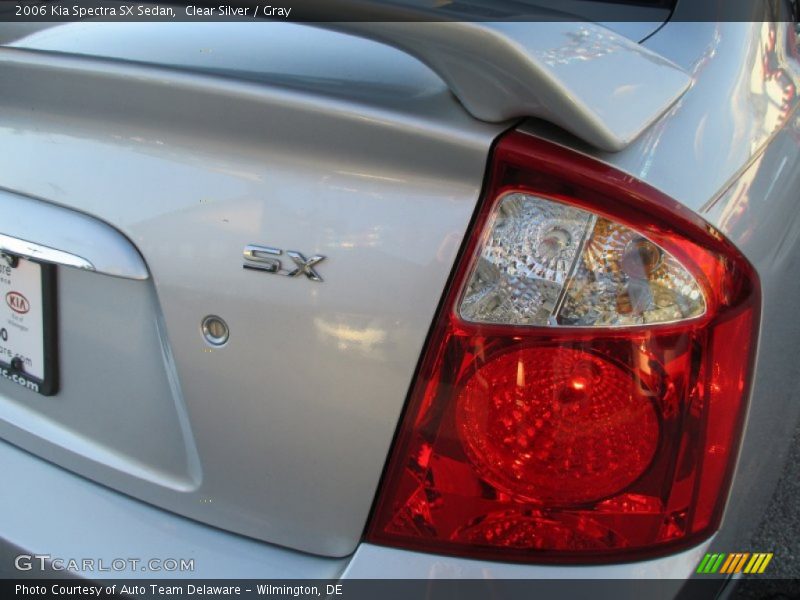 Clear Silver / Gray 2006 Kia Spectra SX Sedan