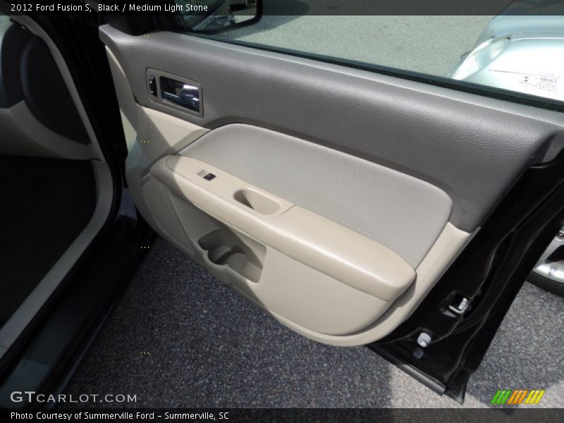 Black / Medium Light Stone 2012 Ford Fusion S