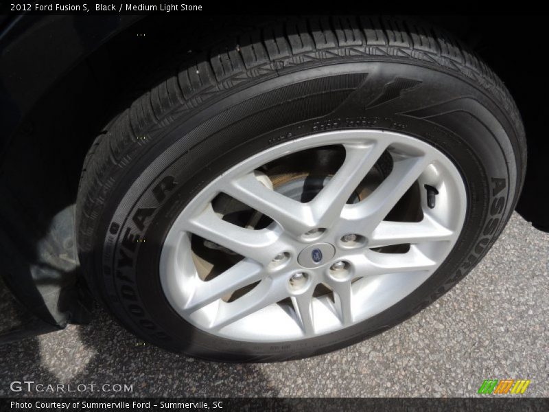 Black / Medium Light Stone 2012 Ford Fusion S