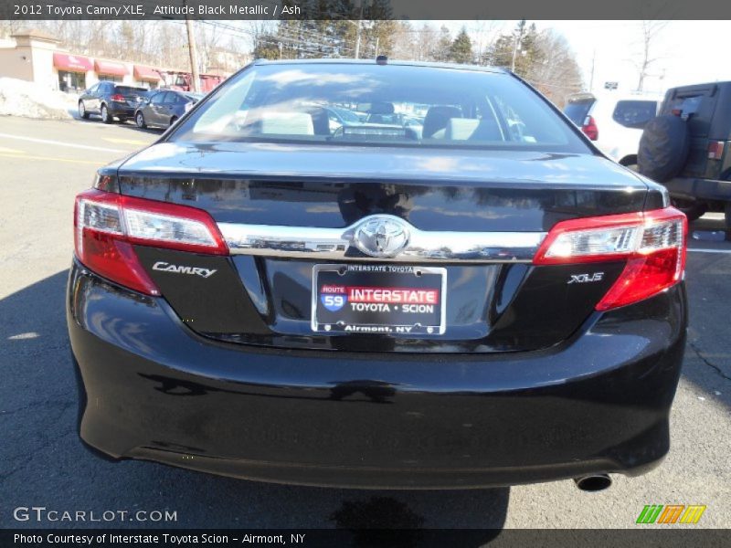 Attitude Black Metallic / Ash 2012 Toyota Camry XLE