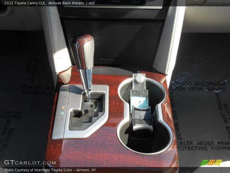 Attitude Black Metallic / Ash 2012 Toyota Camry XLE