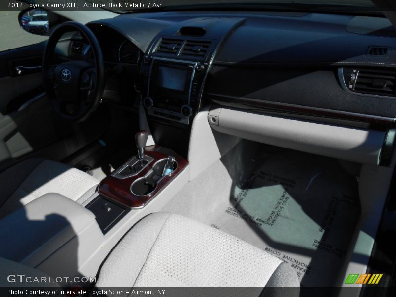 Attitude Black Metallic / Ash 2012 Toyota Camry XLE