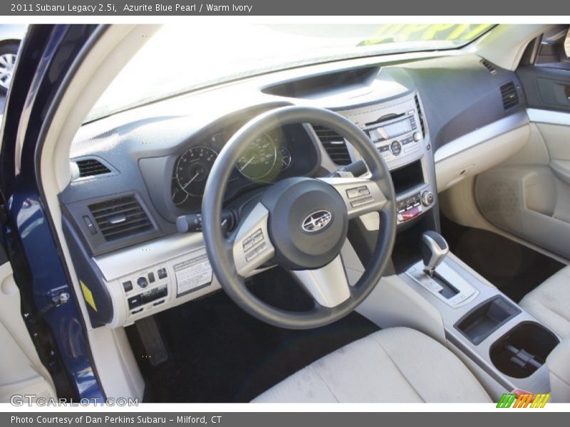 Azurite Blue Pearl / Warm Ivory 2011 Subaru Legacy 2.5i