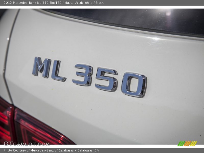 Arctic White / Black 2012 Mercedes-Benz ML 350 BlueTEC 4Matic