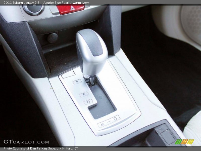 Azurite Blue Pearl / Warm Ivory 2011 Subaru Legacy 2.5i