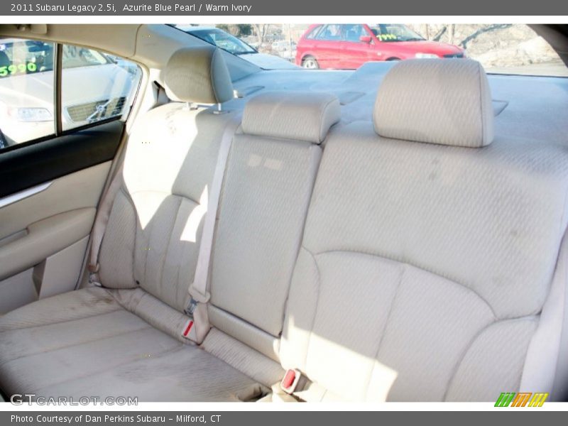 Azurite Blue Pearl / Warm Ivory 2011 Subaru Legacy 2.5i