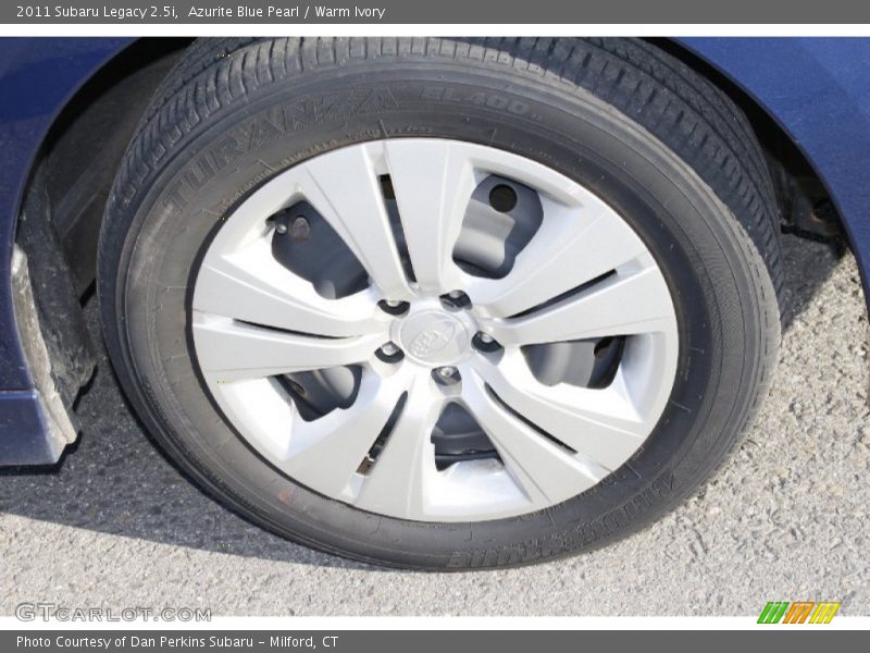 Azurite Blue Pearl / Warm Ivory 2011 Subaru Legacy 2.5i