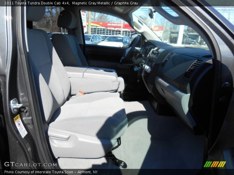 Magnetic Gray Metallic / Graphite Gray 2011 Toyota Tundra Double Cab 4x4