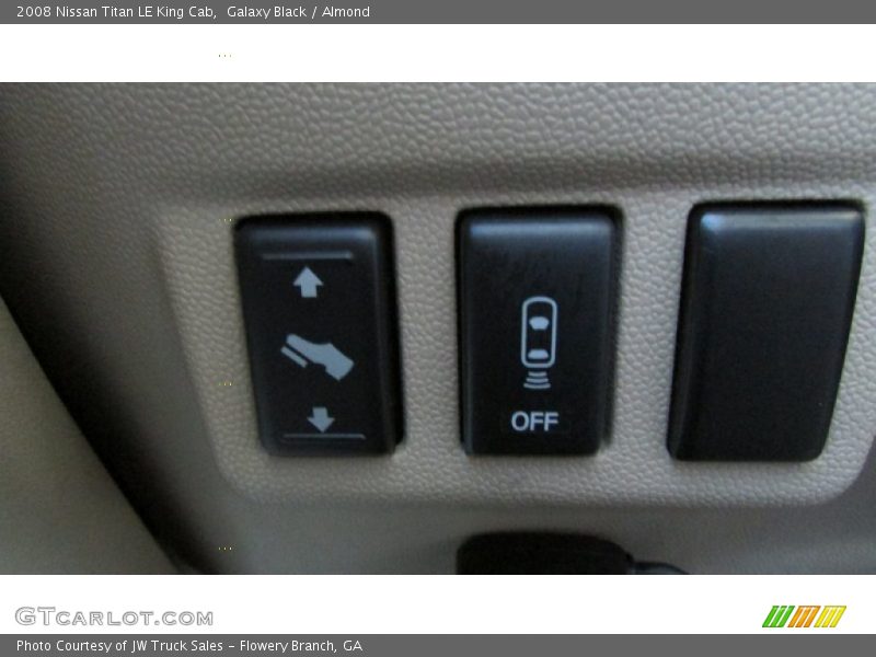 Galaxy Black / Almond 2008 Nissan Titan LE King Cab