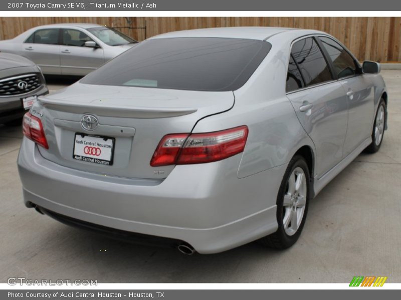 Titanium Metallic / Ash 2007 Toyota Camry SE V6