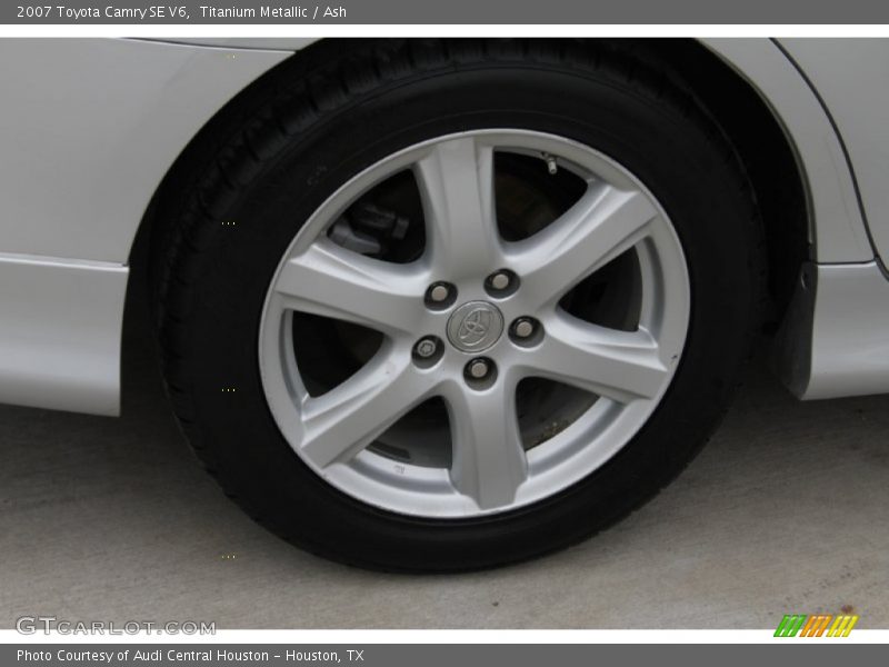 Titanium Metallic / Ash 2007 Toyota Camry SE V6