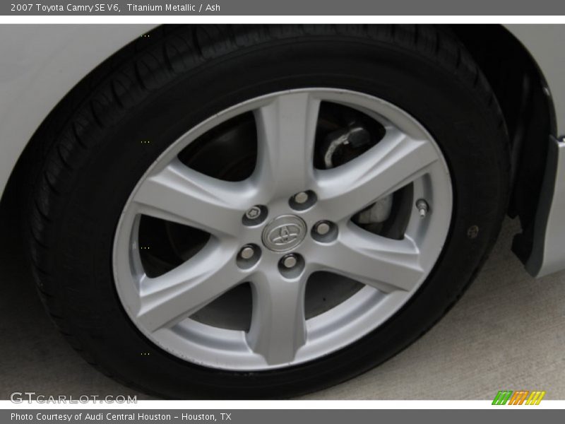 Titanium Metallic / Ash 2007 Toyota Camry SE V6