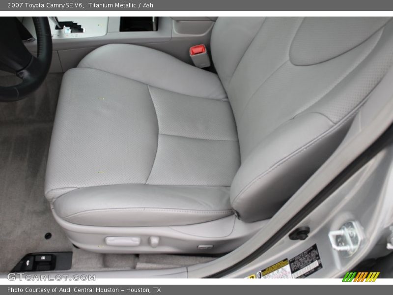 Titanium Metallic / Ash 2007 Toyota Camry SE V6
