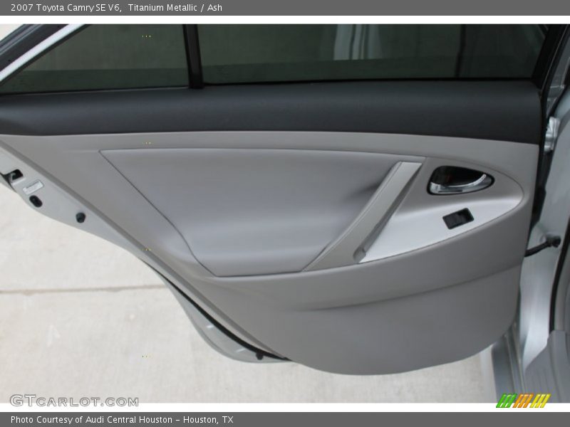 Titanium Metallic / Ash 2007 Toyota Camry SE V6