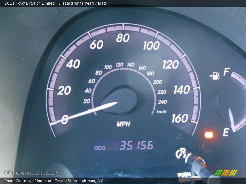 Blizzard White Pearl / Black 2011 Toyota Avalon Limited