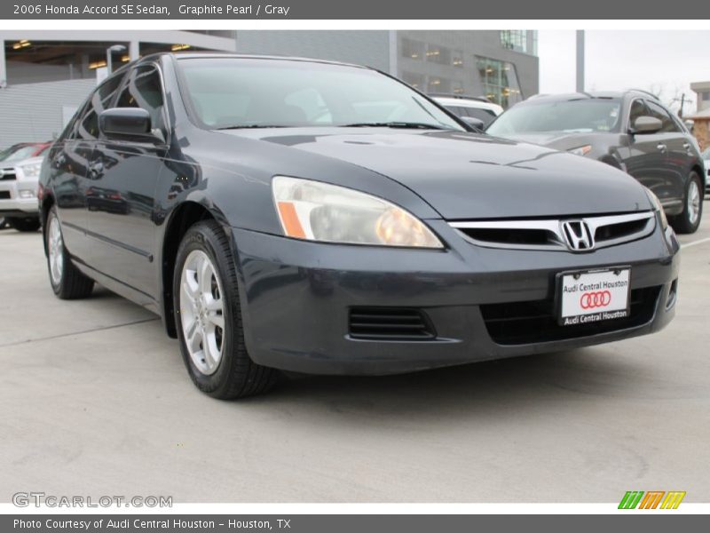 Graphite Pearl / Gray 2006 Honda Accord SE Sedan