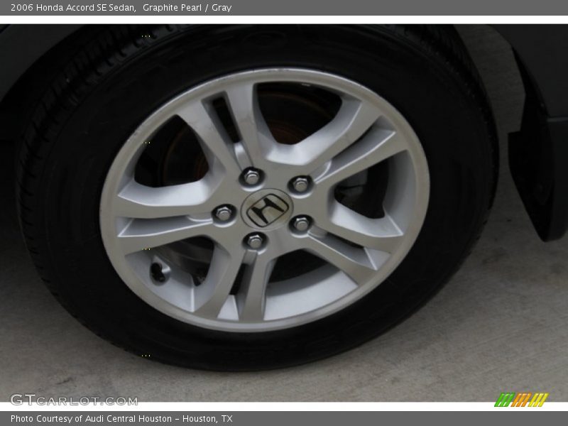 Graphite Pearl / Gray 2006 Honda Accord SE Sedan