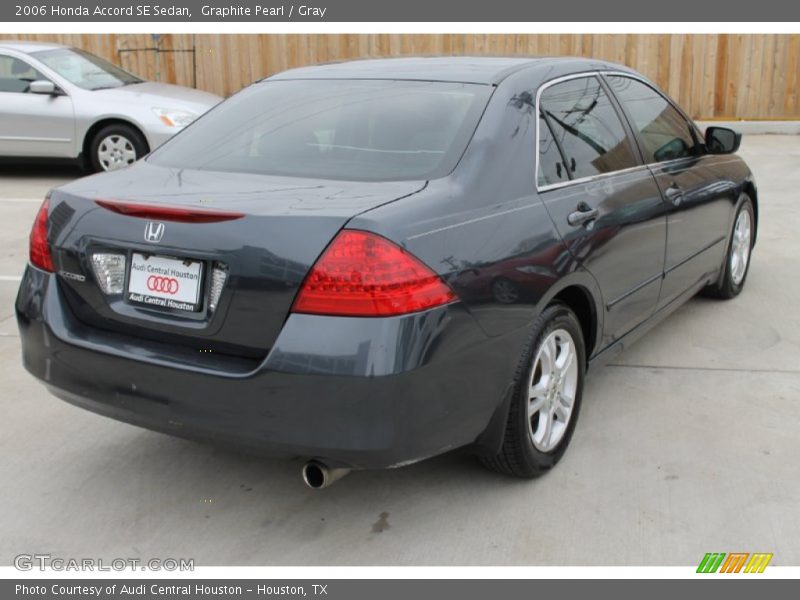 Graphite Pearl / Gray 2006 Honda Accord SE Sedan