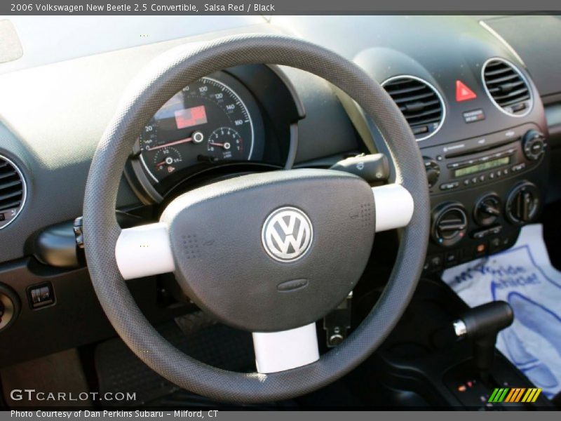 Salsa Red / Black 2006 Volkswagen New Beetle 2.5 Convertible
