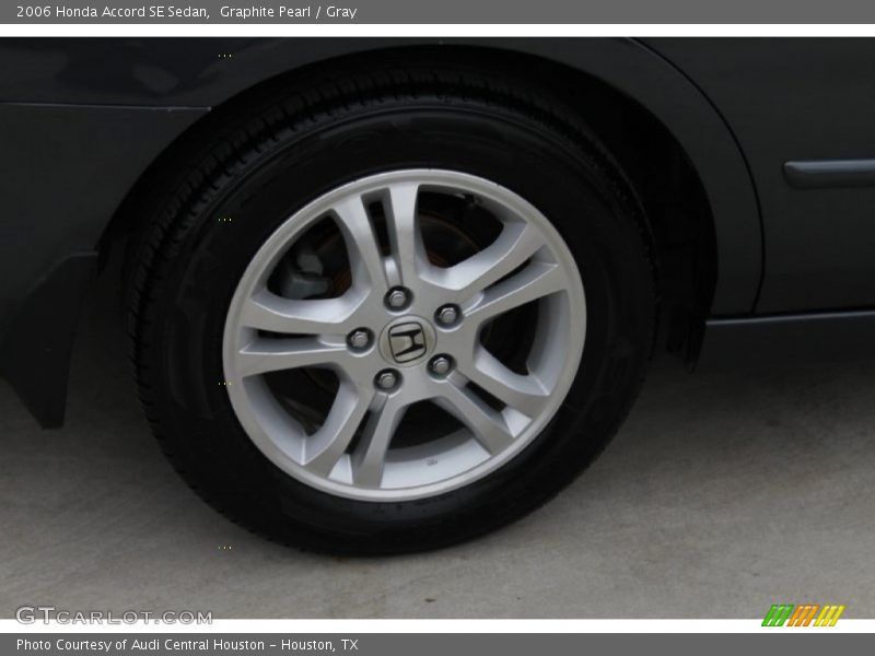 Graphite Pearl / Gray 2006 Honda Accord SE Sedan
