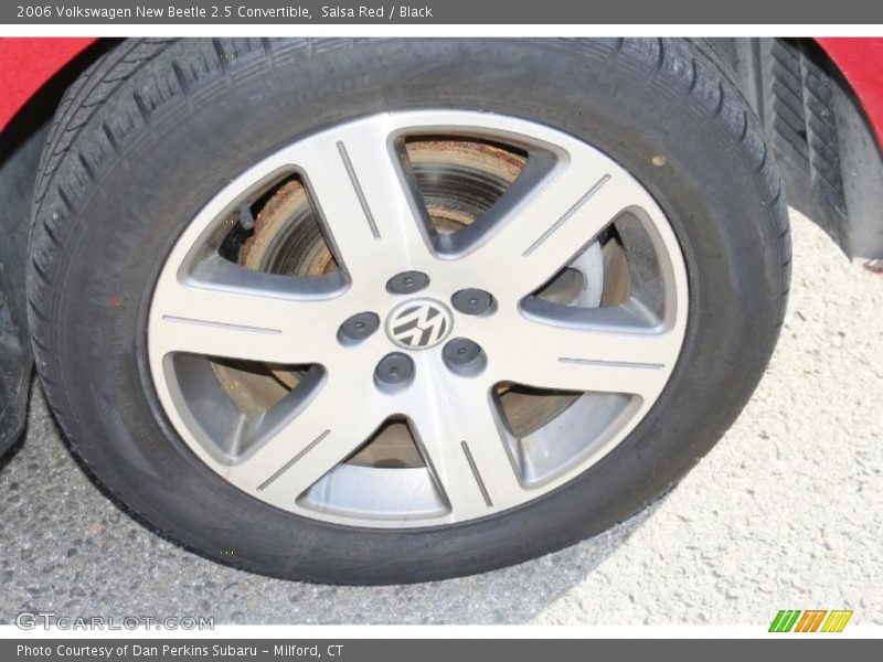 Salsa Red / Black 2006 Volkswagen New Beetle 2.5 Convertible