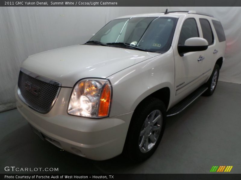 Summit White / Cocoa/Light Cashmere 2011 GMC Yukon Denali