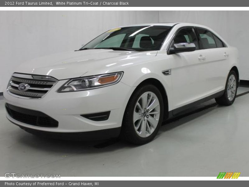 White Platinum Tri-Coat / Charcoal Black 2012 Ford Taurus Limited