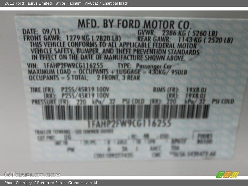 White Platinum Tri-Coat / Charcoal Black 2012 Ford Taurus Limited