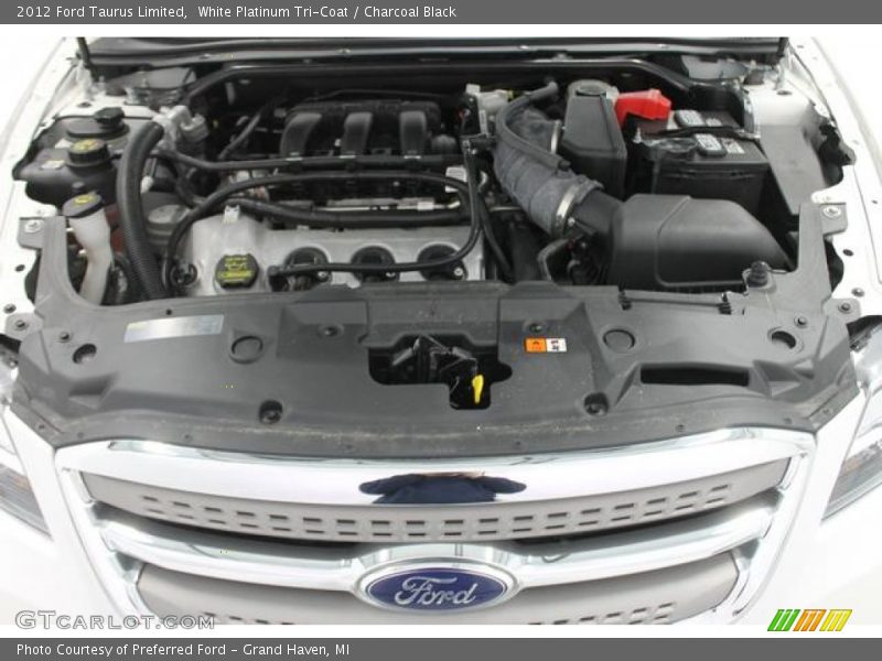 White Platinum Tri-Coat / Charcoal Black 2012 Ford Taurus Limited