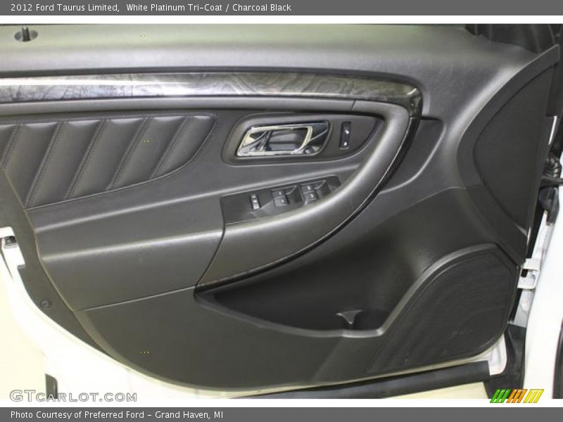 White Platinum Tri-Coat / Charcoal Black 2012 Ford Taurus Limited