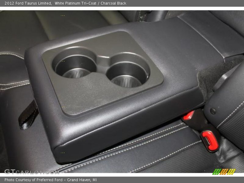 White Platinum Tri-Coat / Charcoal Black 2012 Ford Taurus Limited