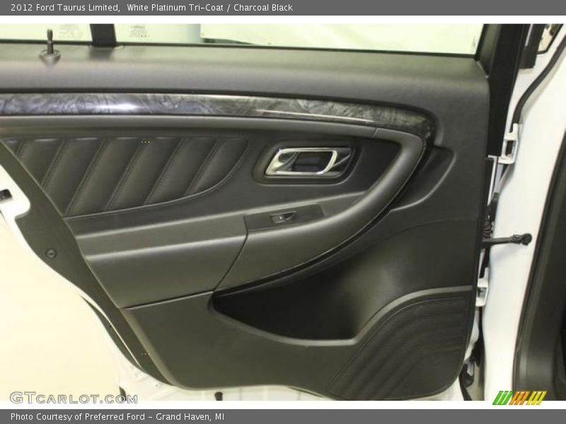 White Platinum Tri-Coat / Charcoal Black 2012 Ford Taurus Limited