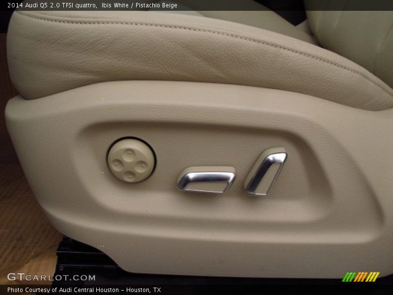 Ibis White / Pistachio Beige 2014 Audi Q5 2.0 TFSI quattro
